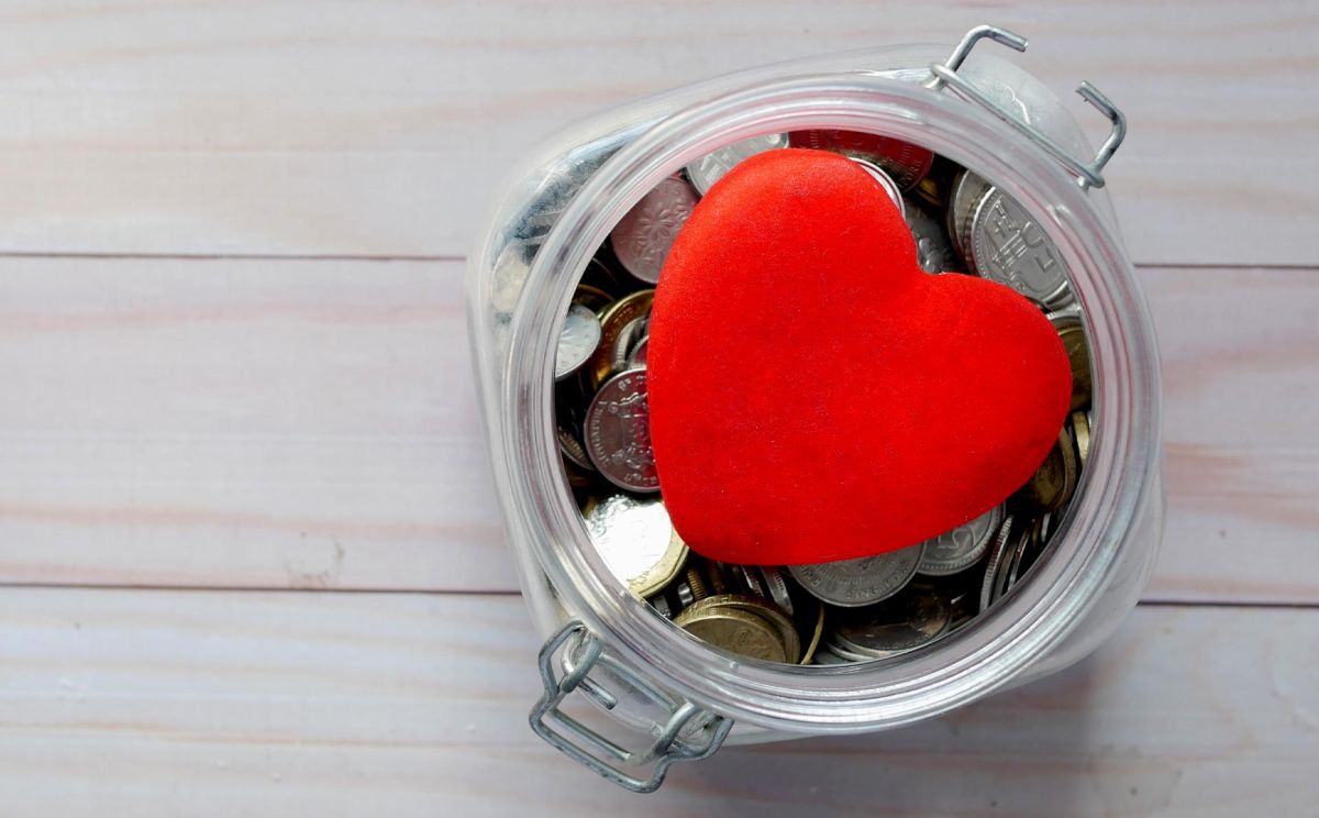 Love your finances, a Valentine's approach to Financial Well Being | Aluma Capital (pty) Ltd